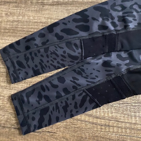 Cheetah and mesh Lululemon Leggings - Picture 6 of 6